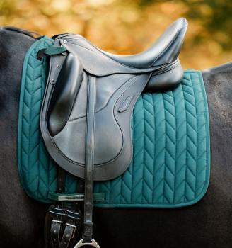 Horseware; Newmarket Close Contact Dressur-Schabracke - dynasty green