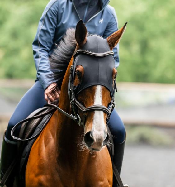 Horseware; Ionic Calming Face Mask - schwarz